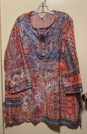 June 21 -
Love all the colors in my new blouse! June 21 -
Love all the colors in my new blouse!